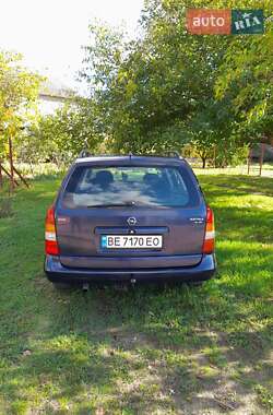 Универсал Opel Astra 2000 в 