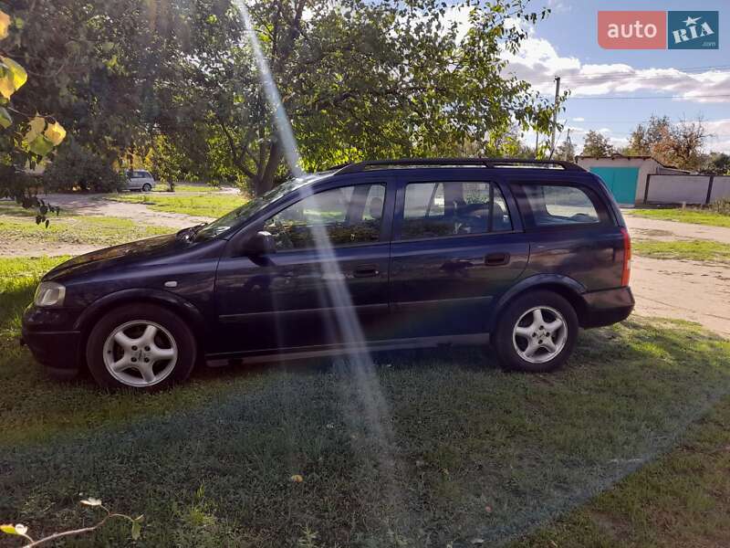 Универсал Opel Astra 2000 в Вознесенске