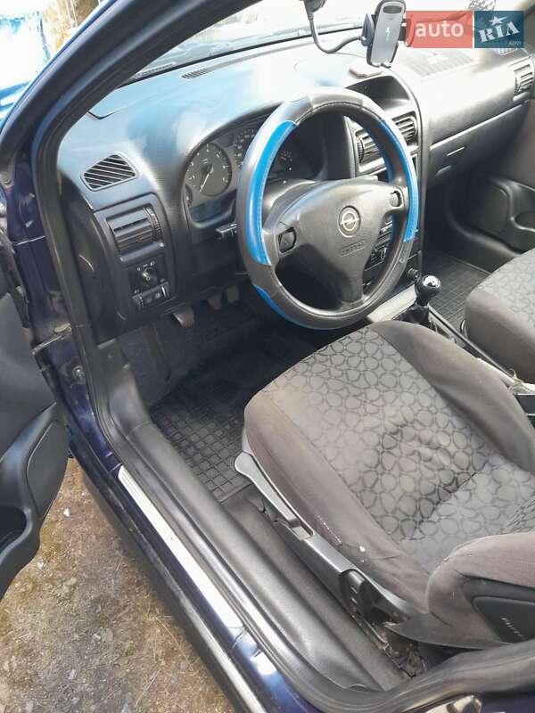 Универсал Opel Astra 2000 в Вознесенске