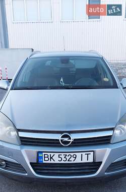 Универсал Opel Astra 2004 в Киеве