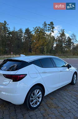 Хэтчбек Opel Astra 2017 в 