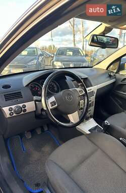 Универсал Opel Astra 2008 в 