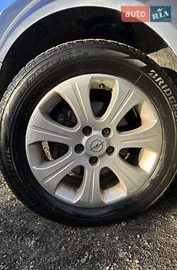 Универсал Opel Astra 2008 в 