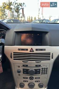 Универсал Opel Astra 2008 в 