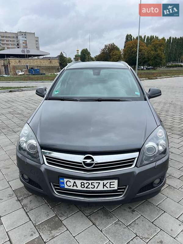 Универсал Opel Astra 2009 в Черкассах фото Универсал Opel Astra 2009 в Черкассах