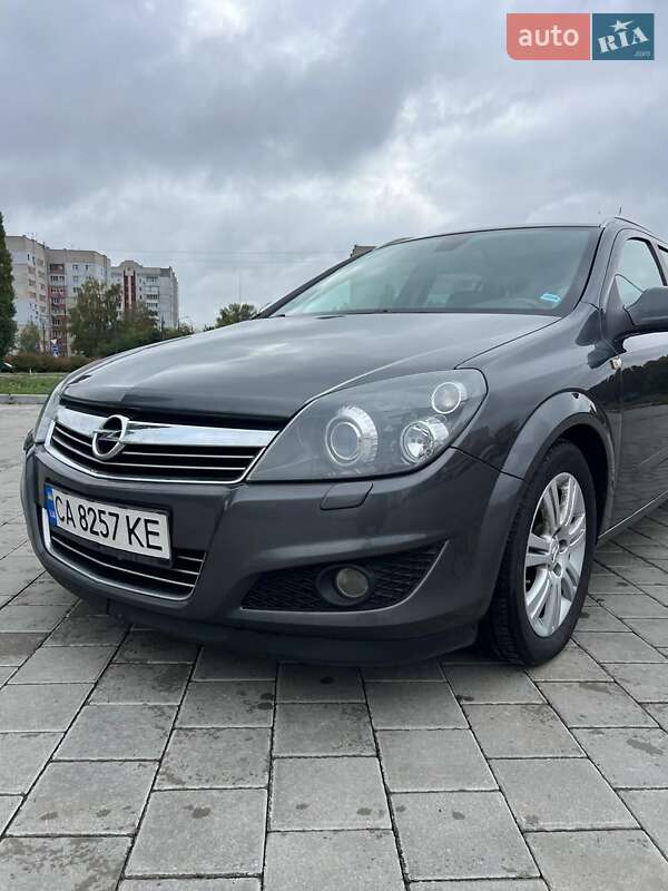 Универсал Opel Astra 2009 в Черкассах фото 5 Универсал Opel Astra 2009 в Черкассах