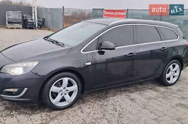Универсал Opel Astra 2015 в 