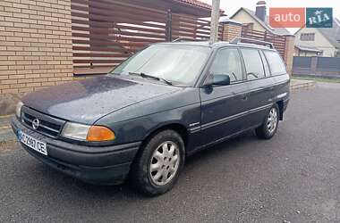 Универсал Opel Astra 1994 в Луцке