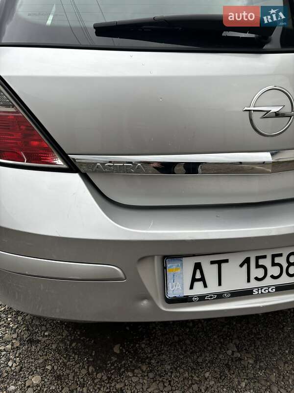 Хэтчбек Opel Astra 2009 в Ивано-Франковске фото 11 Хэтчбек Opel Astra 2009 в Ивано-Франковске