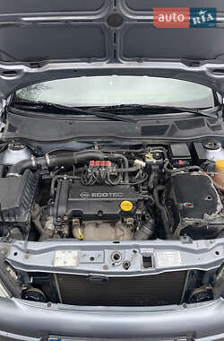 Седан Opel Astra 2007 в 