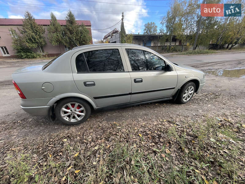 Седан Opel Astra 2008 в Чернигове фото 6 Седан Opel Astra 2008 в Чернигове