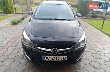 Универсал Opel Astra 2012 в Дрогобыче