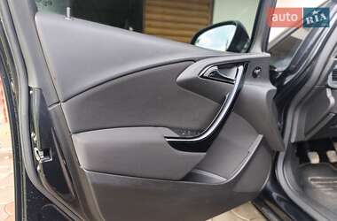 Универсал Opel Astra 2012 в 