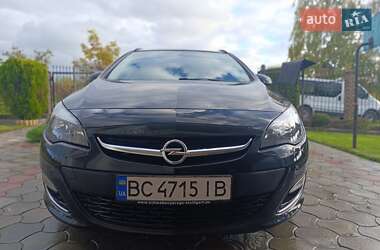 Универсал Opel Astra 2012 в 