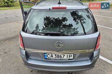 Универсал Opel Astra 2008 в 