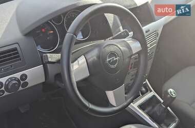 Универсал Opel Astra 2008 в 