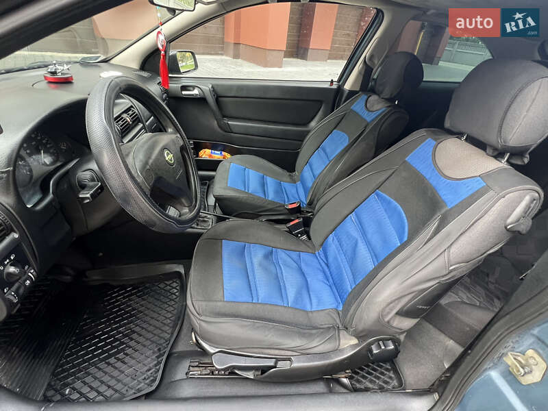 Купе Opel Astra 1998 в Ивано-Франковске
