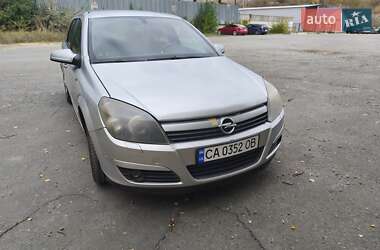 Універсал Opel Astra 2005 в  фото 3 Універсал Opel Astra 2005 в