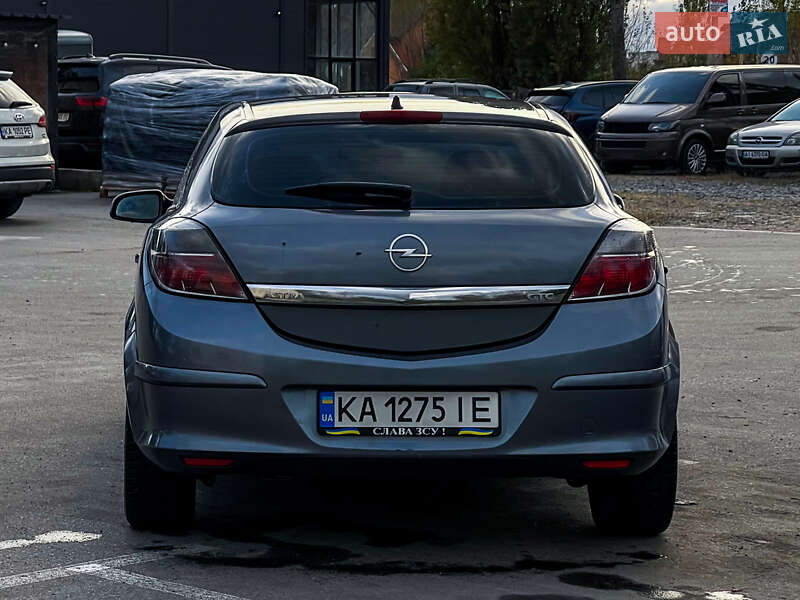 Хэтчбек Opel Astra 2005 в Киеве