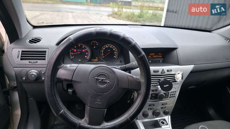 Универсал Opel Astra 2009 в Кролевце