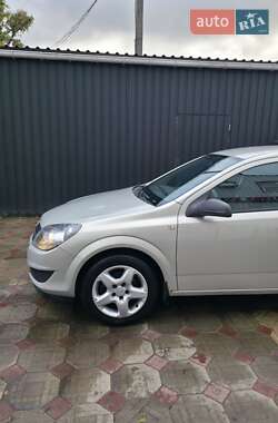 Универсал Opel Astra 2009 в 