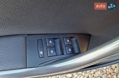 Универсал Opel Astra 2012 в 