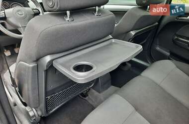 Универсал Opel Astra 2006 в  фото 51 Универсал Opel Astra 2006 в