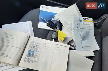Универсал Opel Astra 2006 в  фото 85 Универсал Opel Astra 2006 в