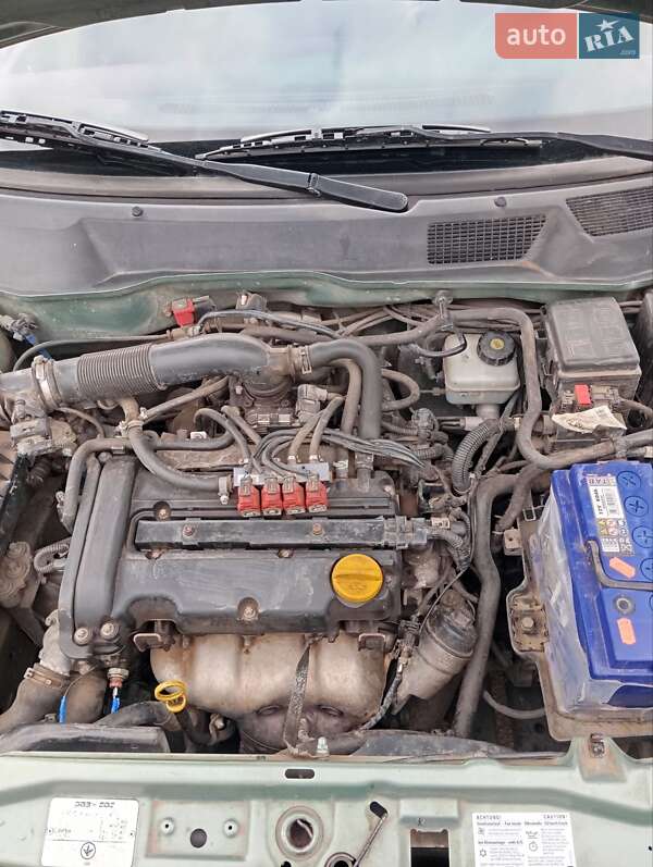 Седан Opel Astra 2008 в Казатине