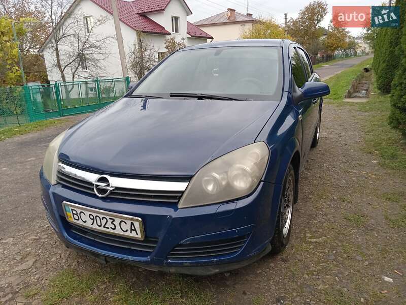Хетчбек Opel Astra 2006 в 