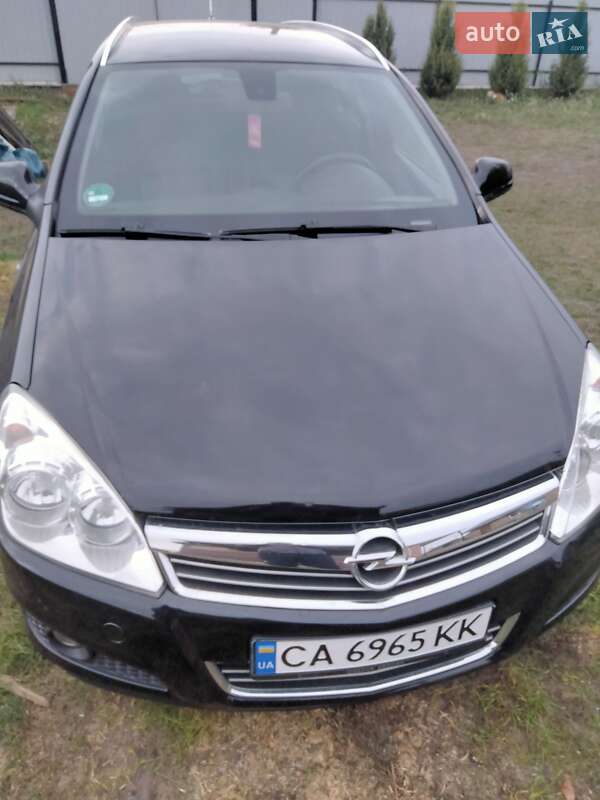 Універсал Opel Astra 2009 в Смілі фото 9 Універсал Opel Astra 2009 в Смілі