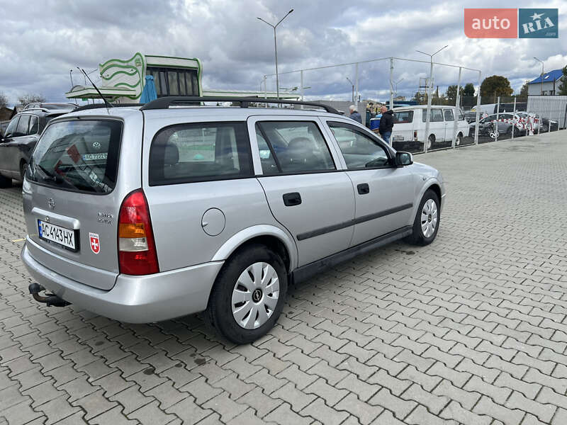 Универсал Opel Astra 2001 в Луцке