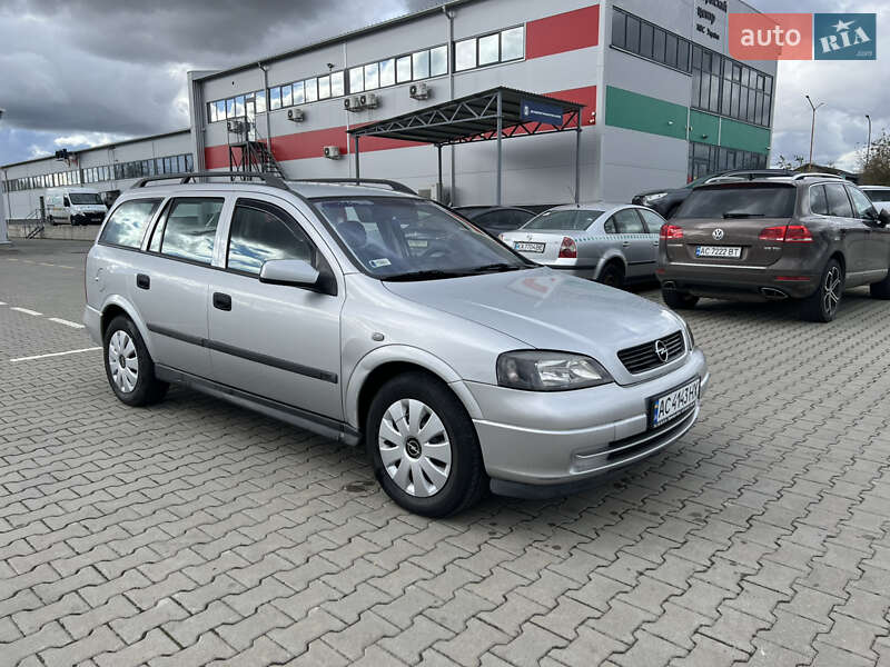 Универсал Opel Astra 2001 в Луцке
