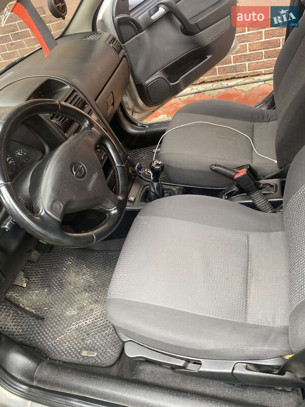 Седан Opel Astra 2008 в Ивано-Франковске фото 6 Седан Opel Astra 2008 в Ивано-Франковске