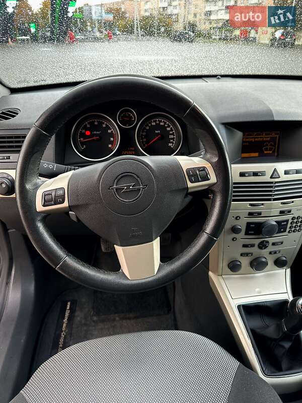 Универсал Opel Astra 2008 в Луцке фото 12 Универсал Opel Astra 2008 в Луцке