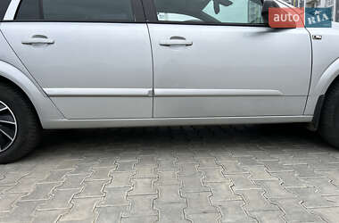 Универсал Opel Astra 2007 в 