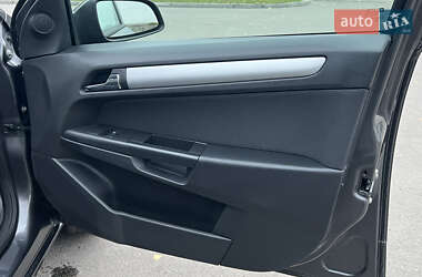 Універсал Opel Astra 2009 в 