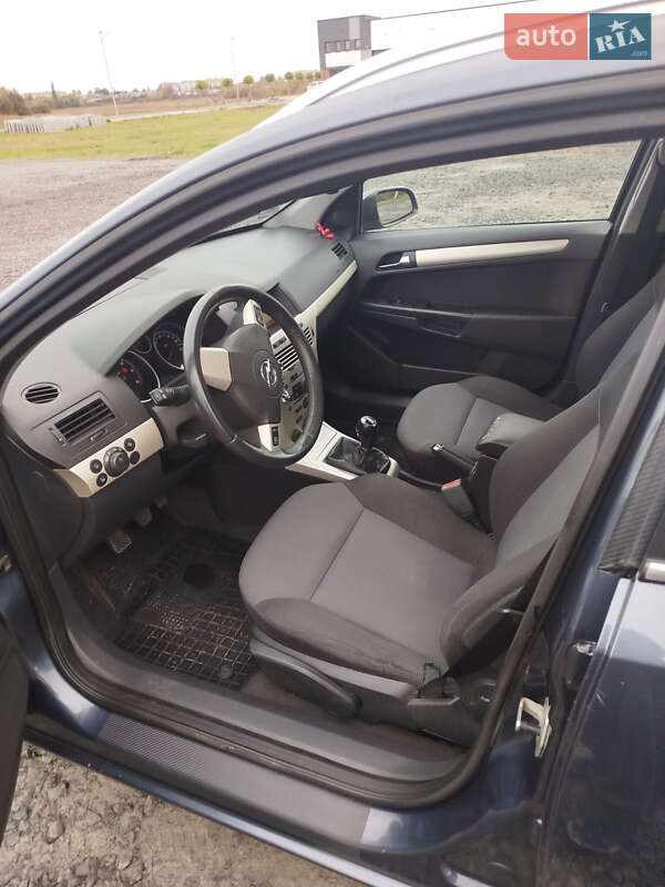 Универсал Opel Astra 2008 в Ковеле