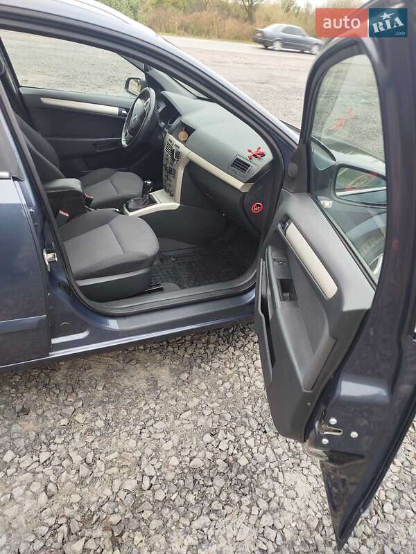 Универсал Opel Astra 2008 в Ковеле