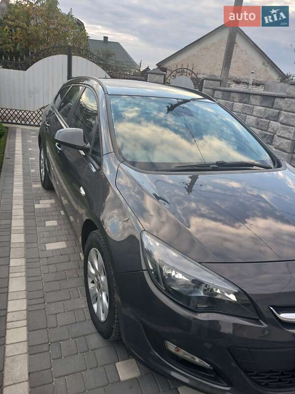 Универсал Opel Astra 2015 в Корце фото 2 Универсал Opel Astra 2015 в Корце