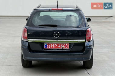 Универсал Opel Astra 2006 в 