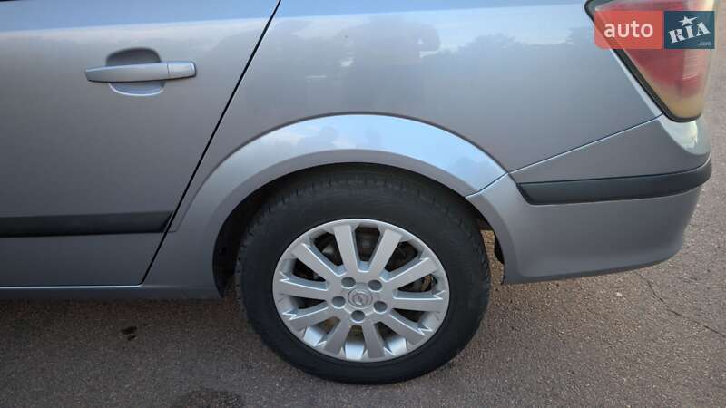 Универсал Opel Astra 2006 в Житомире