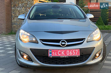 Универсал Opel Astra 2015 в 