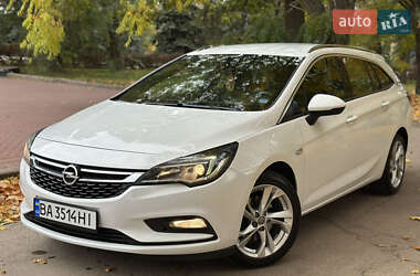Универсал Opel Astra 2019 в Кропивницком