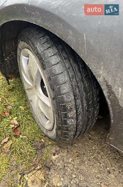 Универсал Opel Astra 2011 в 
