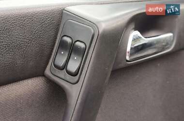 Седан Opel Astra 2001 в 