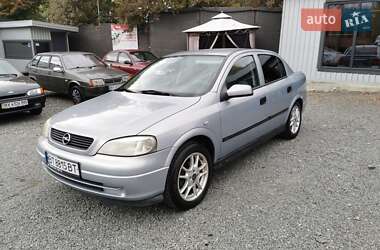 Седан Opel Astra 2001 в Хмельницком