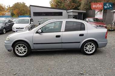 Седан Opel Astra 2001 в 