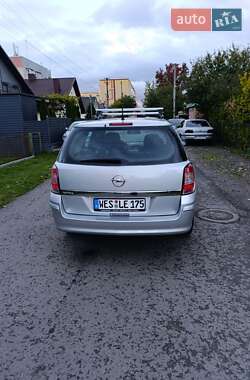 Универсал Opel Astra 2009 в 
