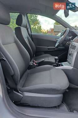 Универсал Opel Astra 2009 в 